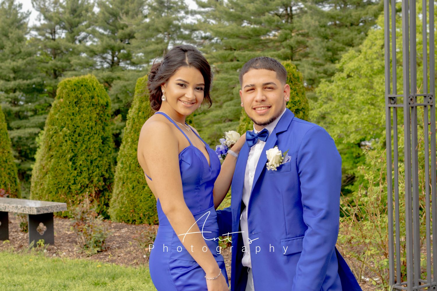 Prom mini session couple portraits in Connecticut